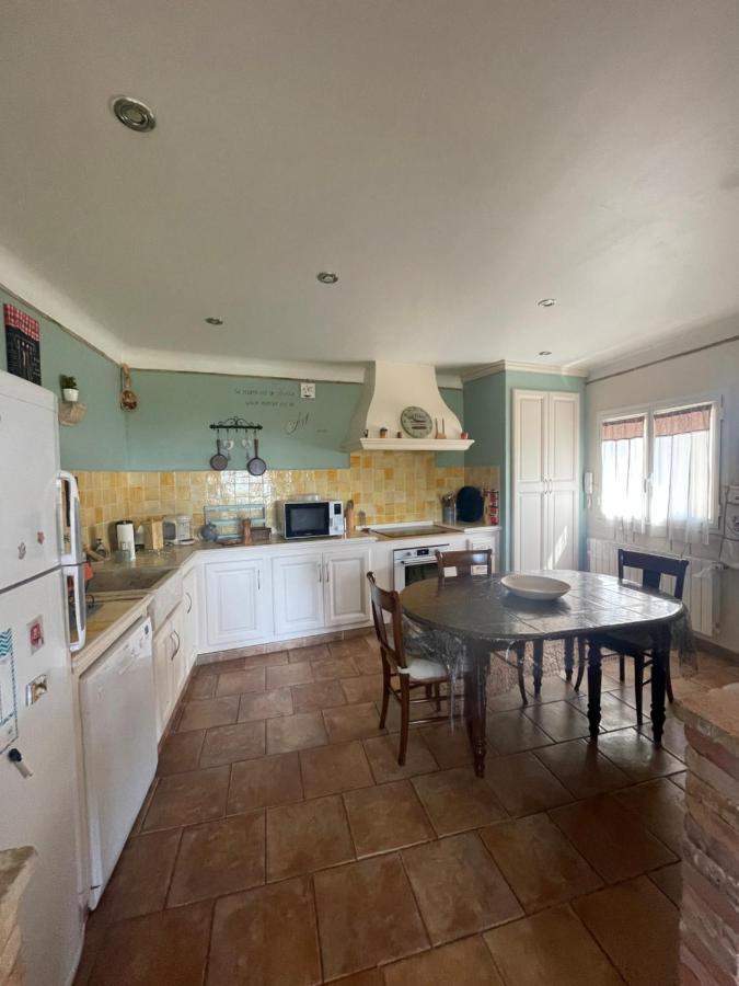 Maison De Campagne En Provence Barbentane Екстериор снимка